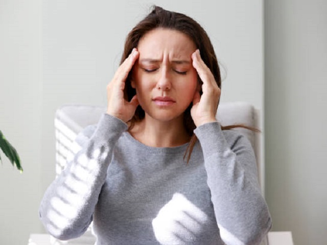 7 Signs You May Have Migraine -- Symptoms, Causes, Effects, Treatment and Prevention