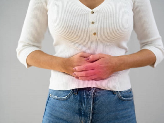 5 Signs You May Have Diverticulitis --- Symptoms, Causes, Effects, Treatment and Prevention